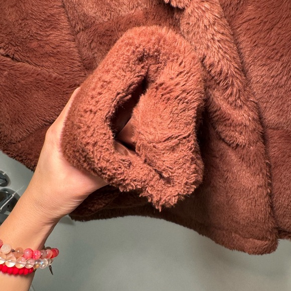 Puffer Jacket - Picture 4 of 11